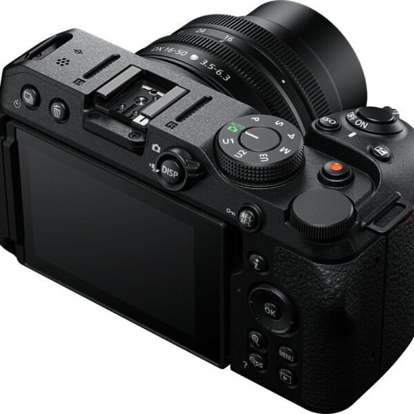 Nikon Z 30 Kit 16-50 mm